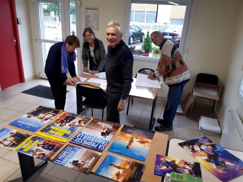 Lire la suite à propos de l’article Des affiches et des programmes
